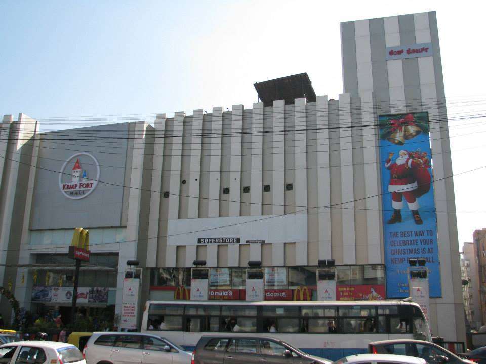 Kemp Fort Mall Old Airport Road Shopping Malls In Bangalore