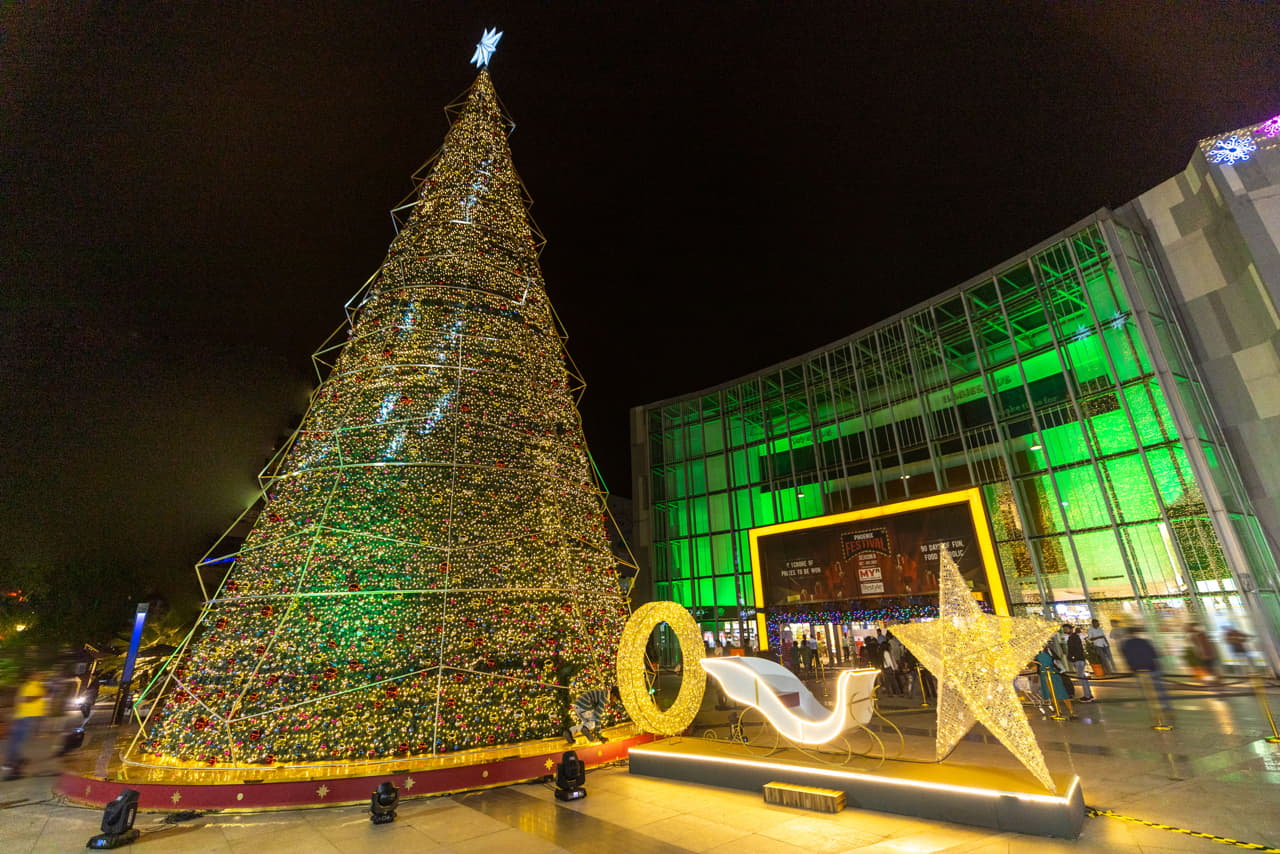‘Christmas at Phoenix’ with the Towering 78ft Tall Christmas Tree to ring in the festive season